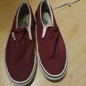 Van's women 10 men 8.5